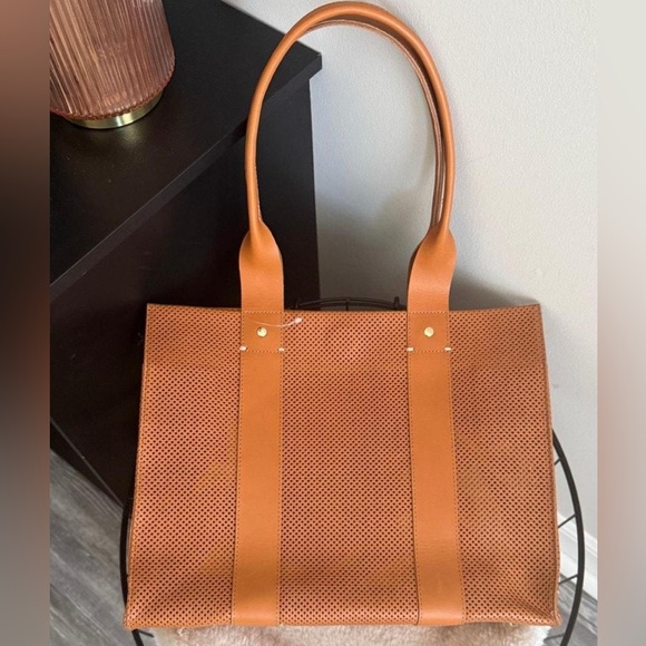 Clare V leather Noemie Perforated Tote Bag NWT retail $425 - Picture 1 of 7
